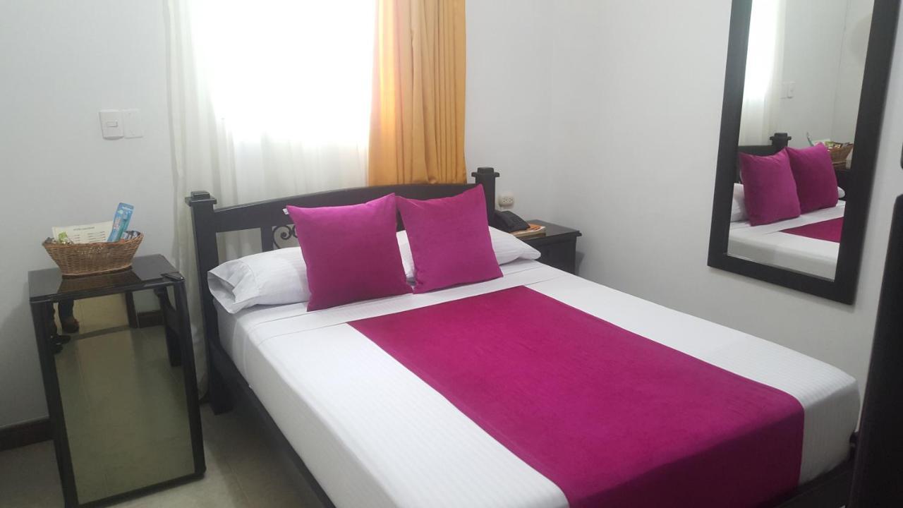 Hotel Colonial Перейра Екстер'єр фото